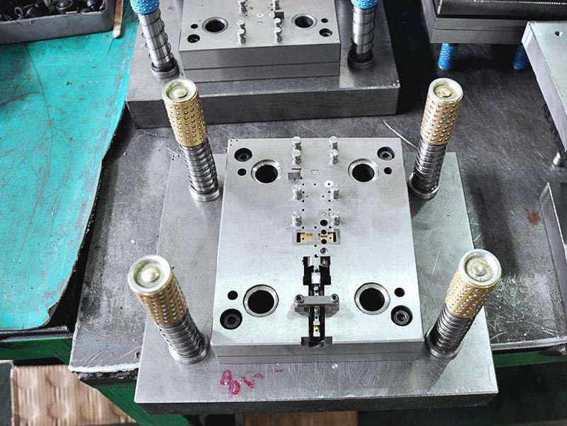 工农模具制造-01